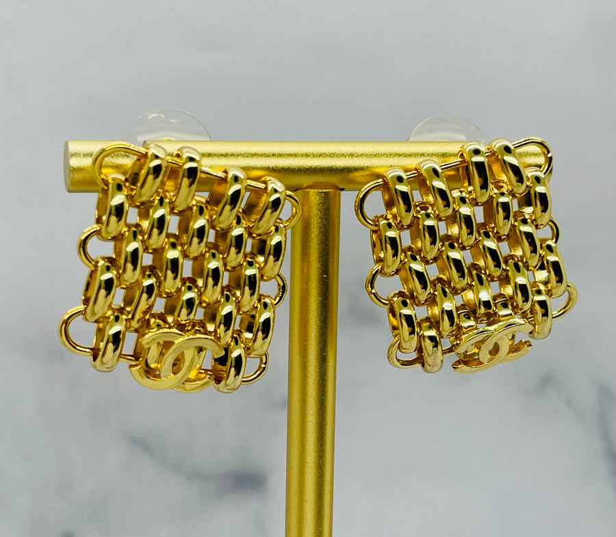 CHANEL CC Gold Tone Chainmail Earrings - Pre owned