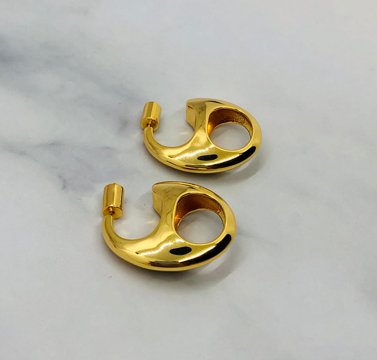 KHEMIA Luxury Design Earrings - Pre owned