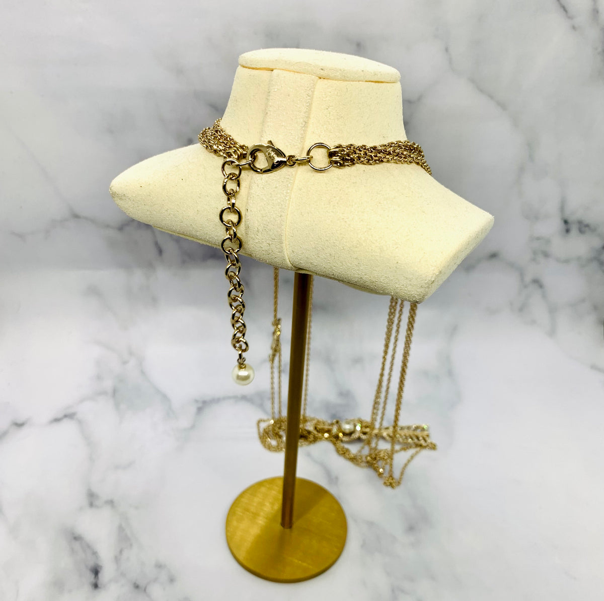 CHANEL CC Rhinestone Arrow Statement Vintage Necklace - Pre owned