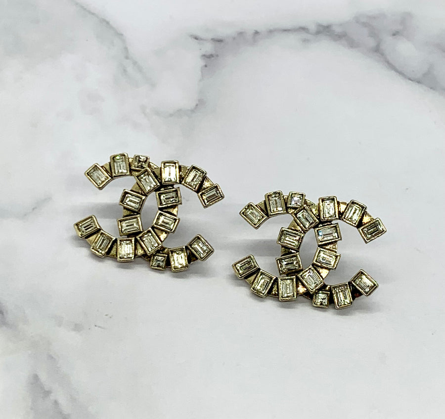 CHANEL CC 2009 Rhinestone Earrings - USED