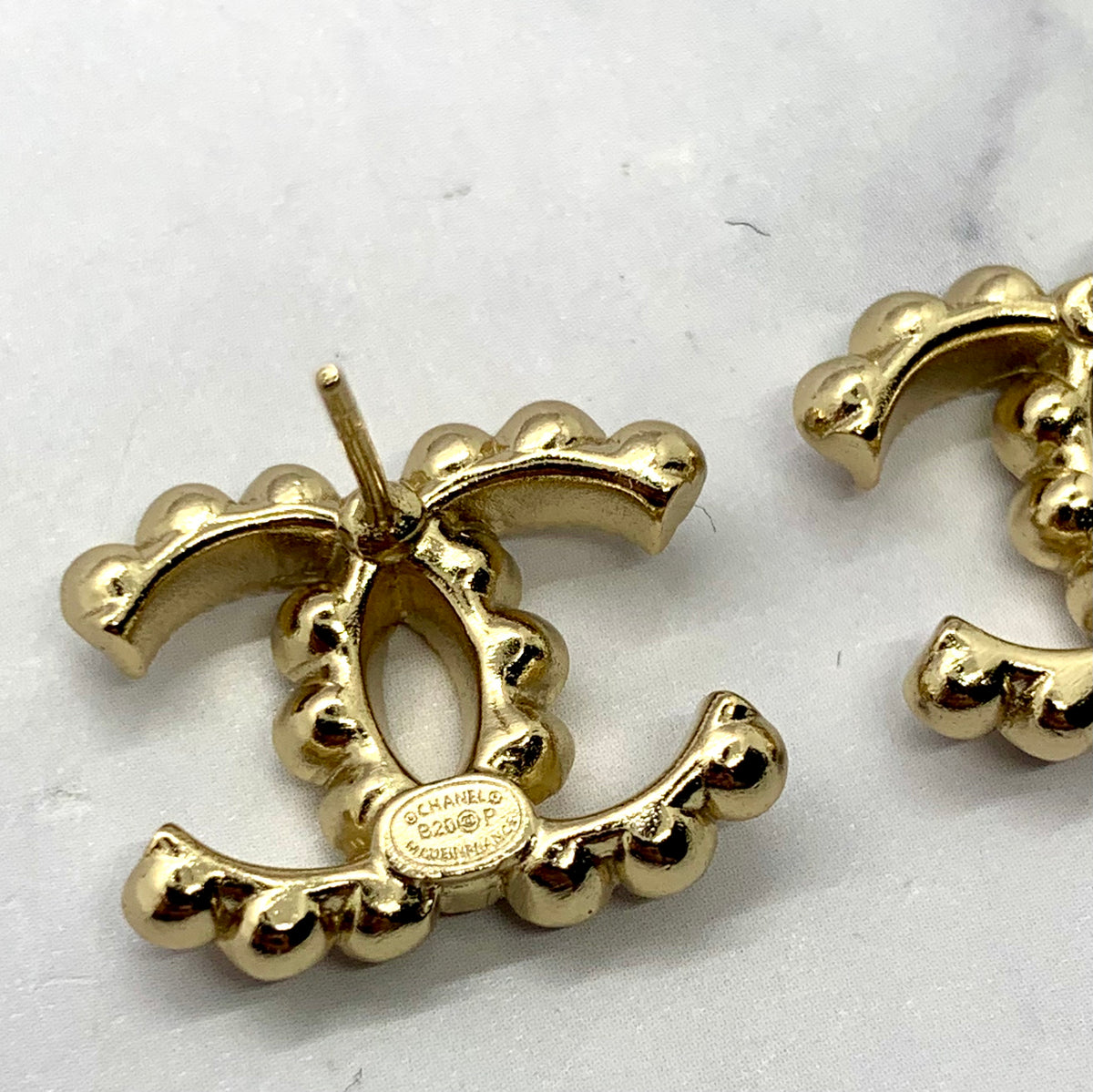 CHANEL CC Light Gold Tone Rhinestone Earrings - Pre owned
