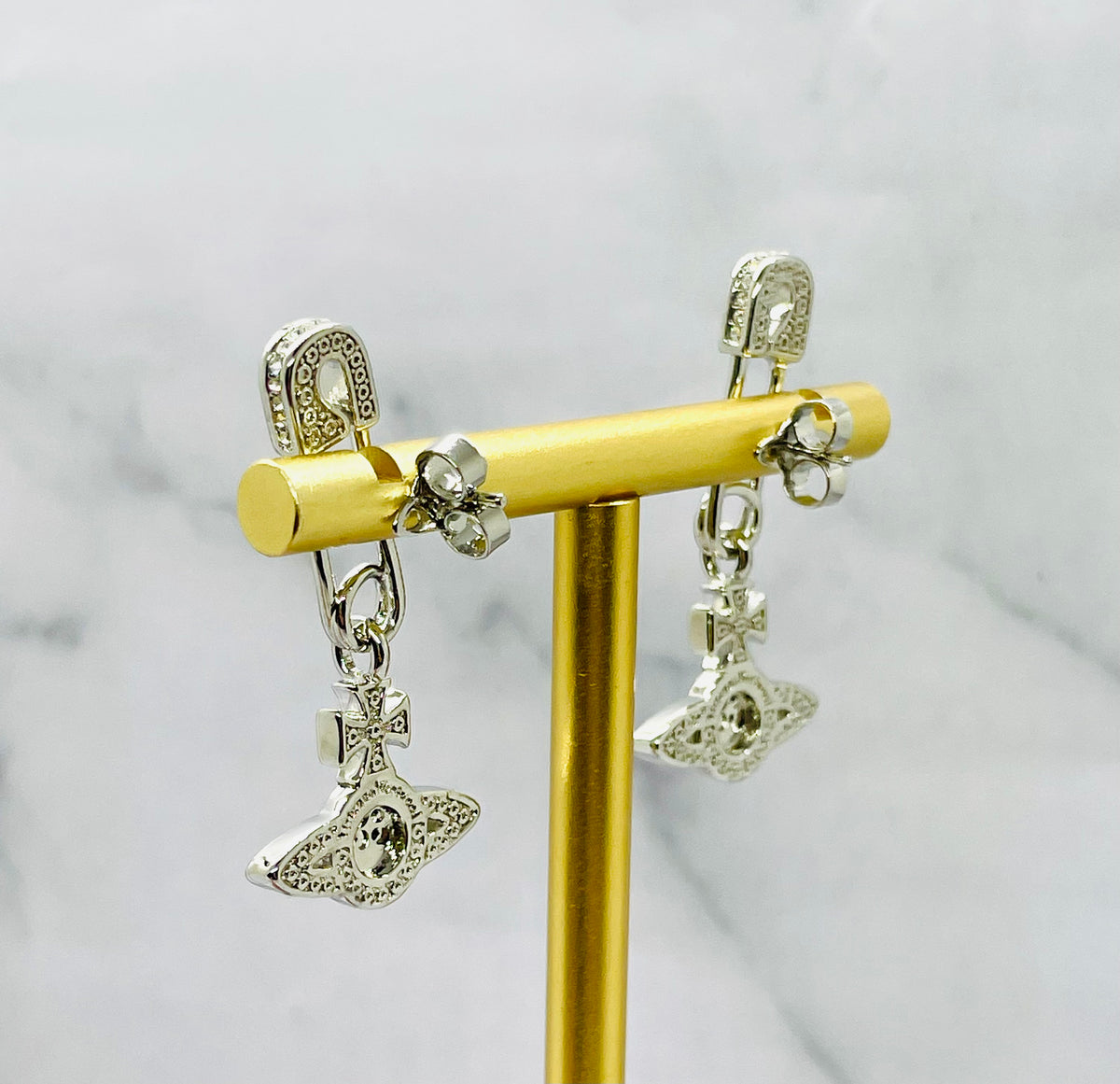 VIVIENNE WESTWOOD Orb Rhinestone Earrings - Pre owned