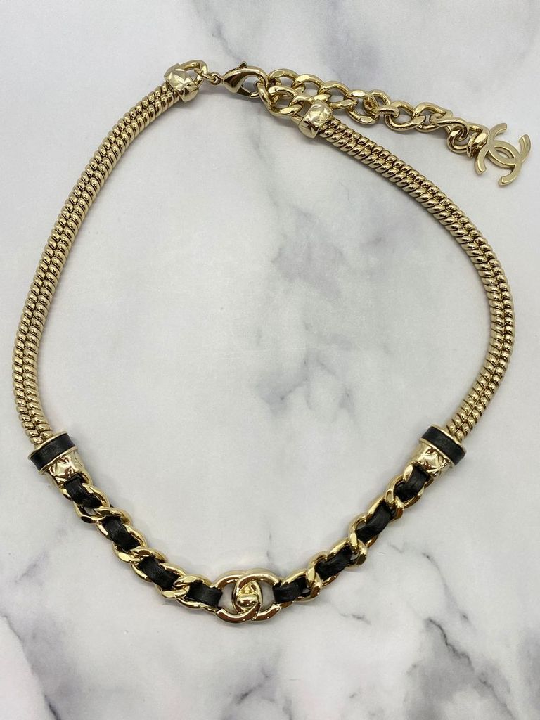 CHANEL CC Silver Tone Leather Adjustable Chain Necklace- Pre owned