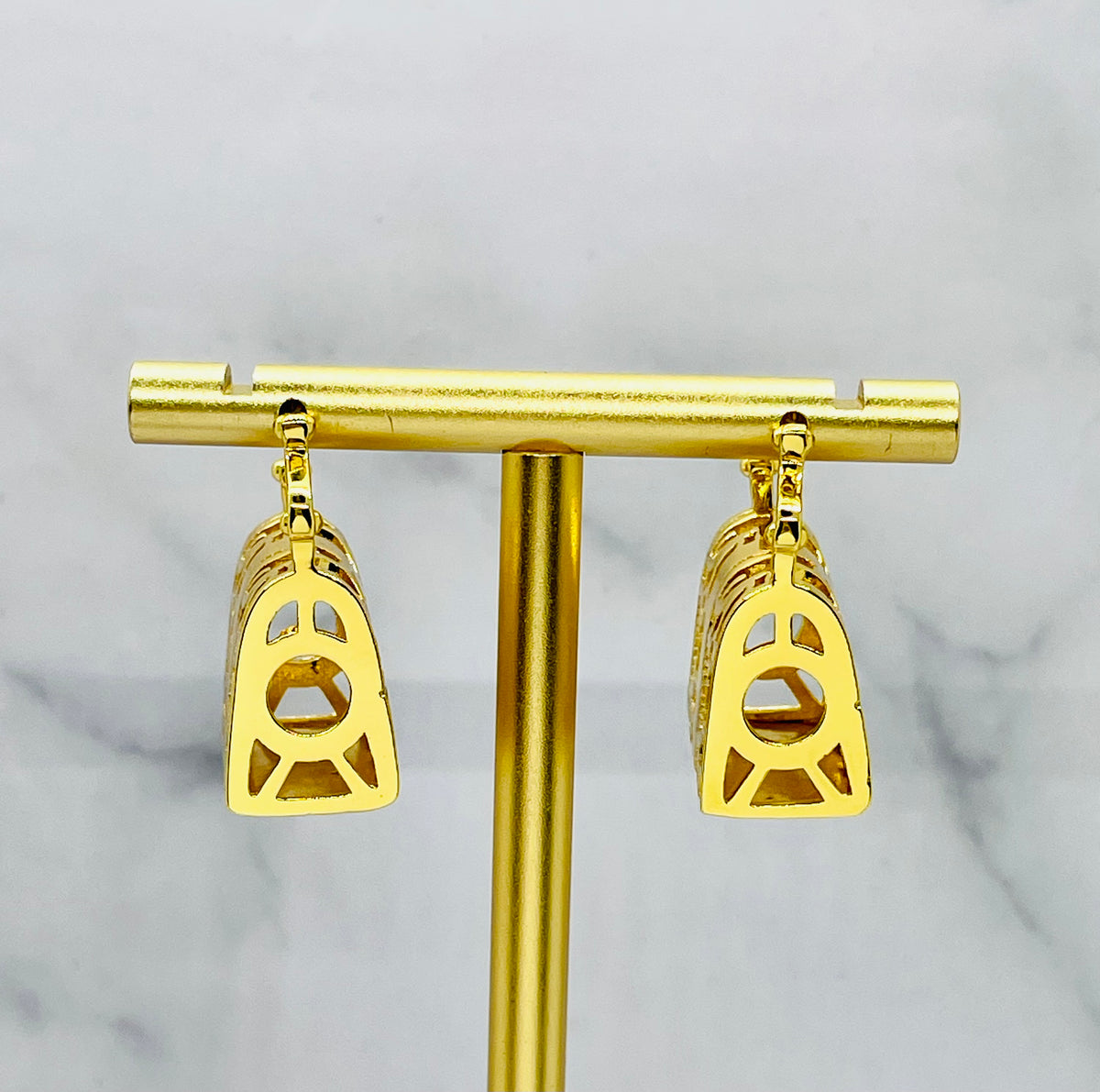 CHRISTIAN DIOR CD Canage Purse Earrings - Pre owned