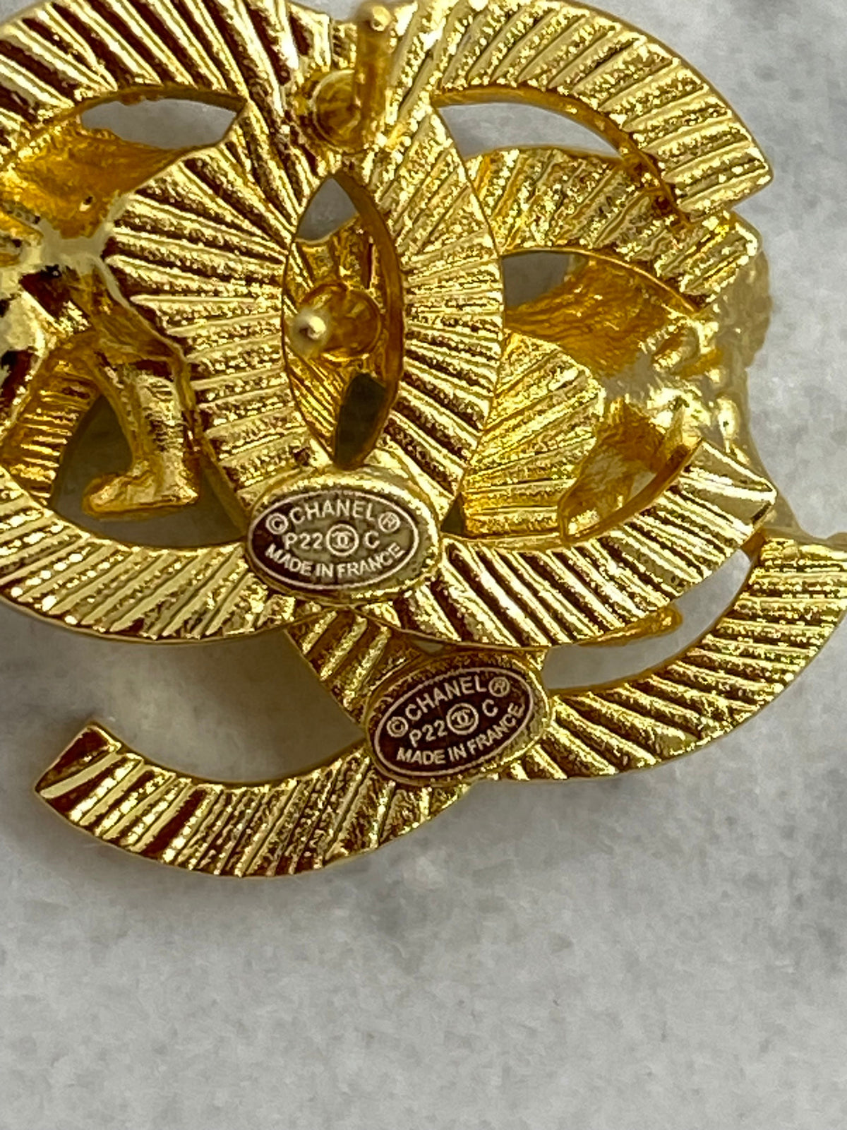 CHANEL CC Gold Tone Lion Earrings - Pre owned