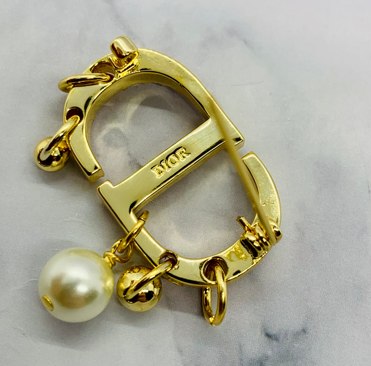 CHRISTIAN DIOR CD Pearl Trim Brooch Pin - Pre owned
