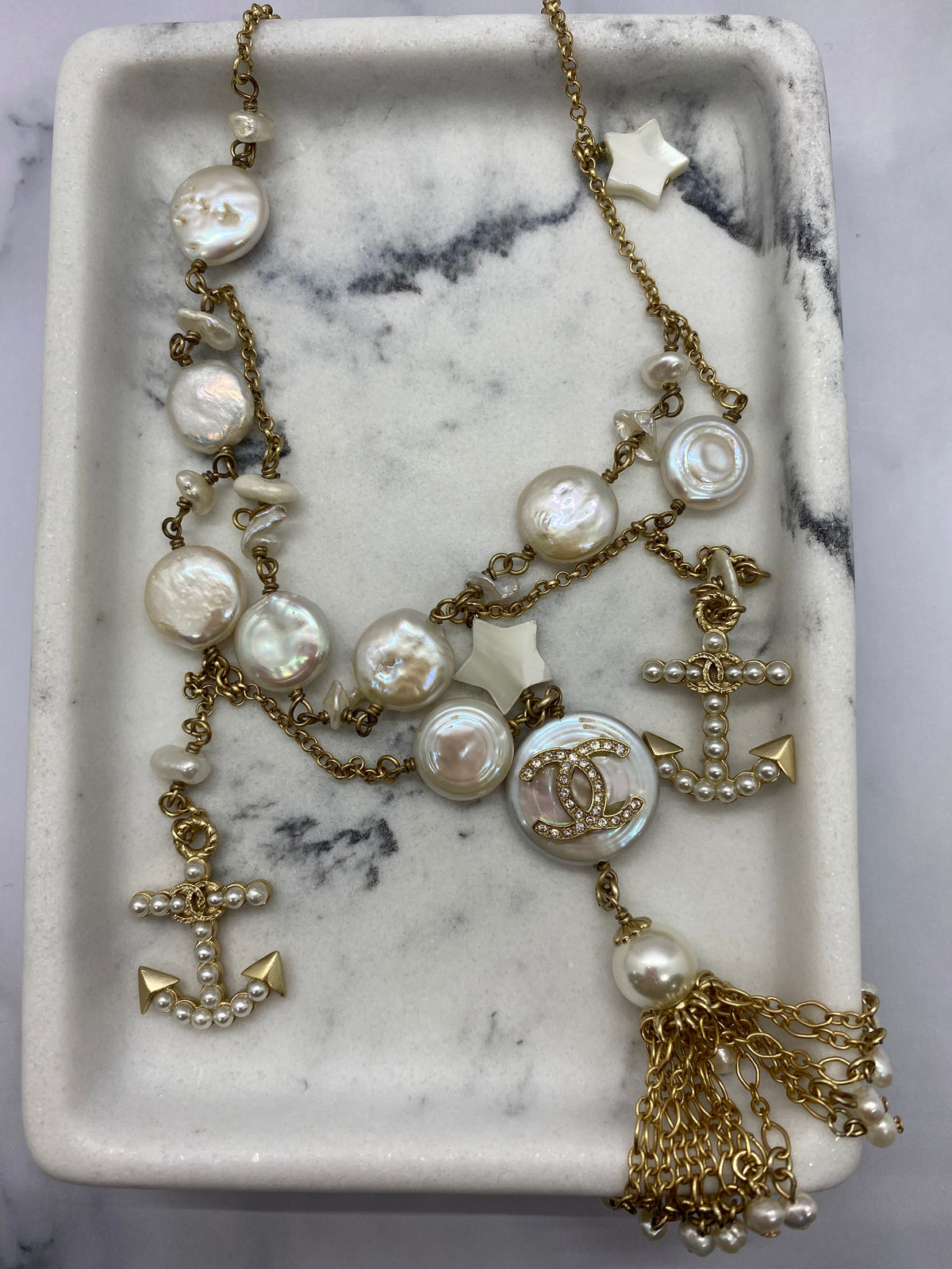 CHANEL CC Cruise Pearl Statement Necklace - Pre owned