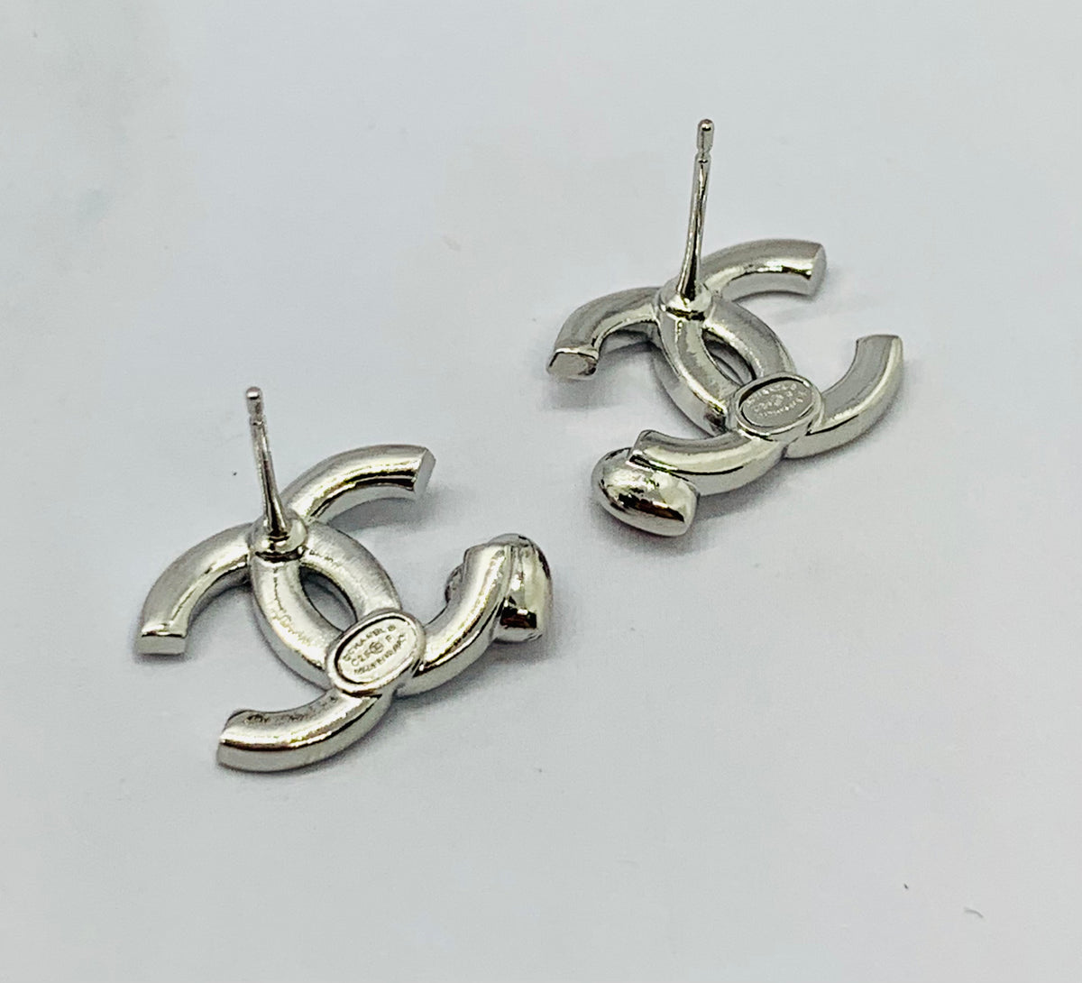 CHANEL CC Rhinestone Heart Earrings - Pre-Owned — 8