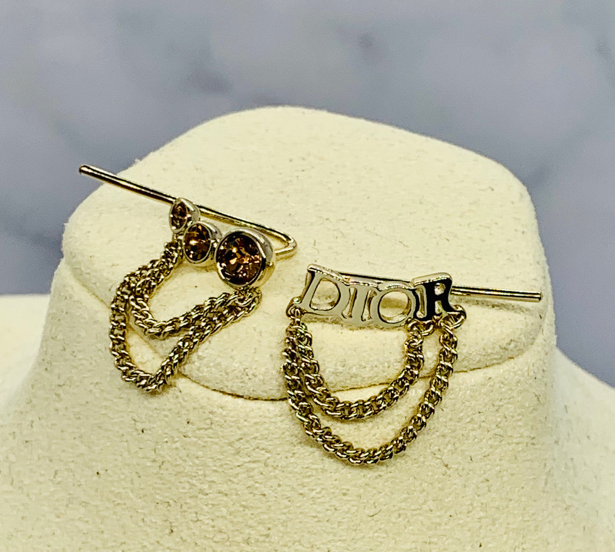 CHRISTIAN DIOR Dio(r)evolution earrings - Pre-Owned — 3