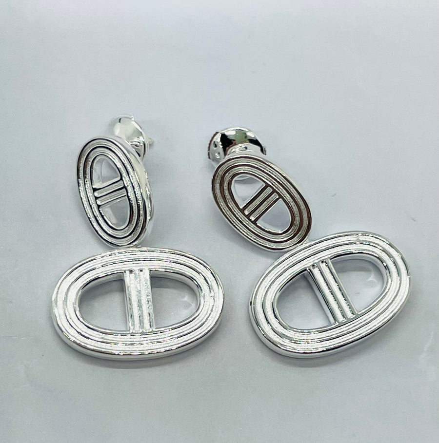HERMES Silver Tone Pendant Earrings - Pre-Owned — 1