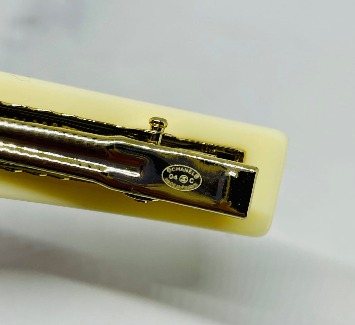 CHANEL CC 2004 Vintage Barrette Hair Clip - Pre-Owned — 6