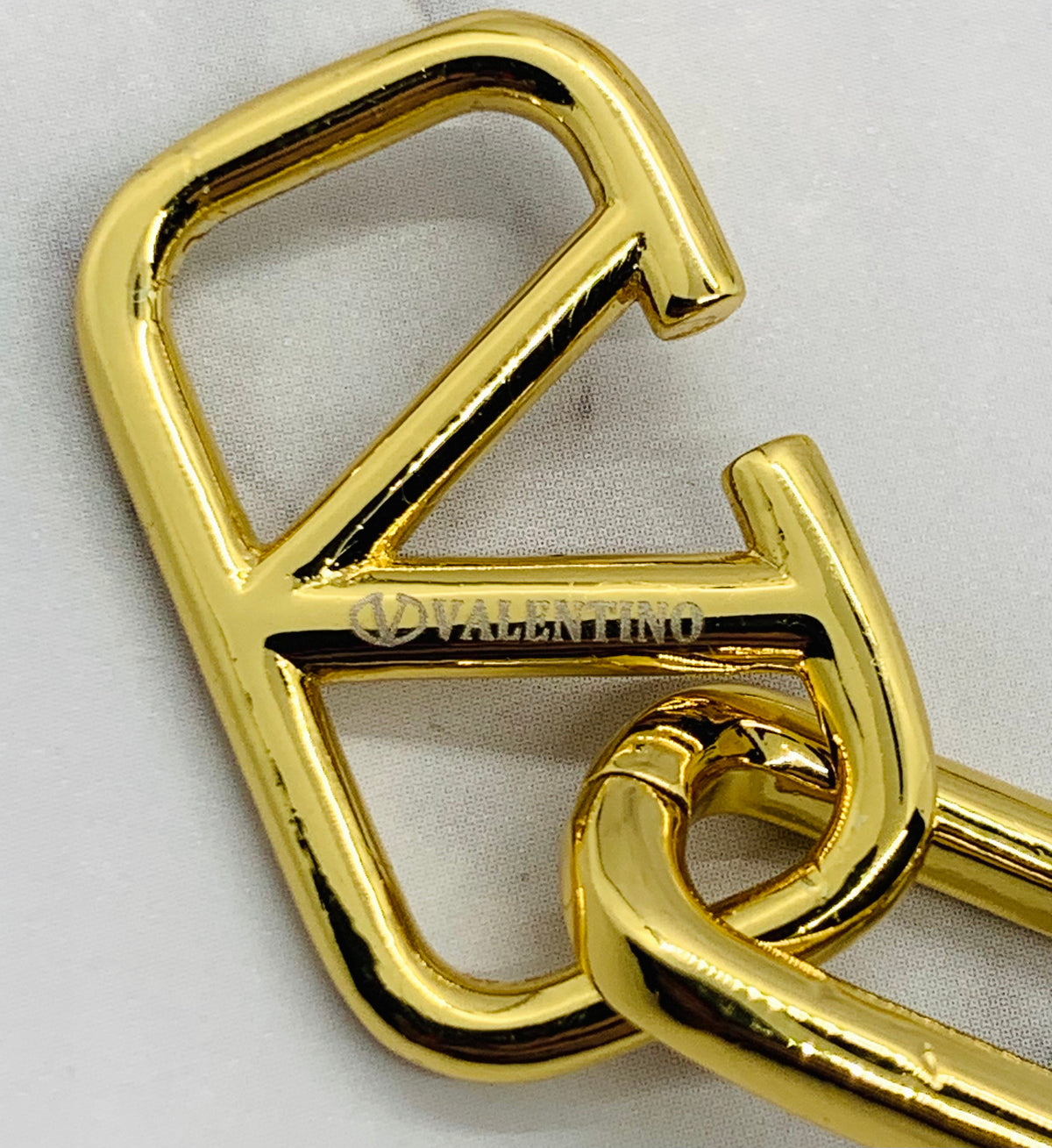 VALENTINO V Pendant Earrings - Pre-Owned — 4