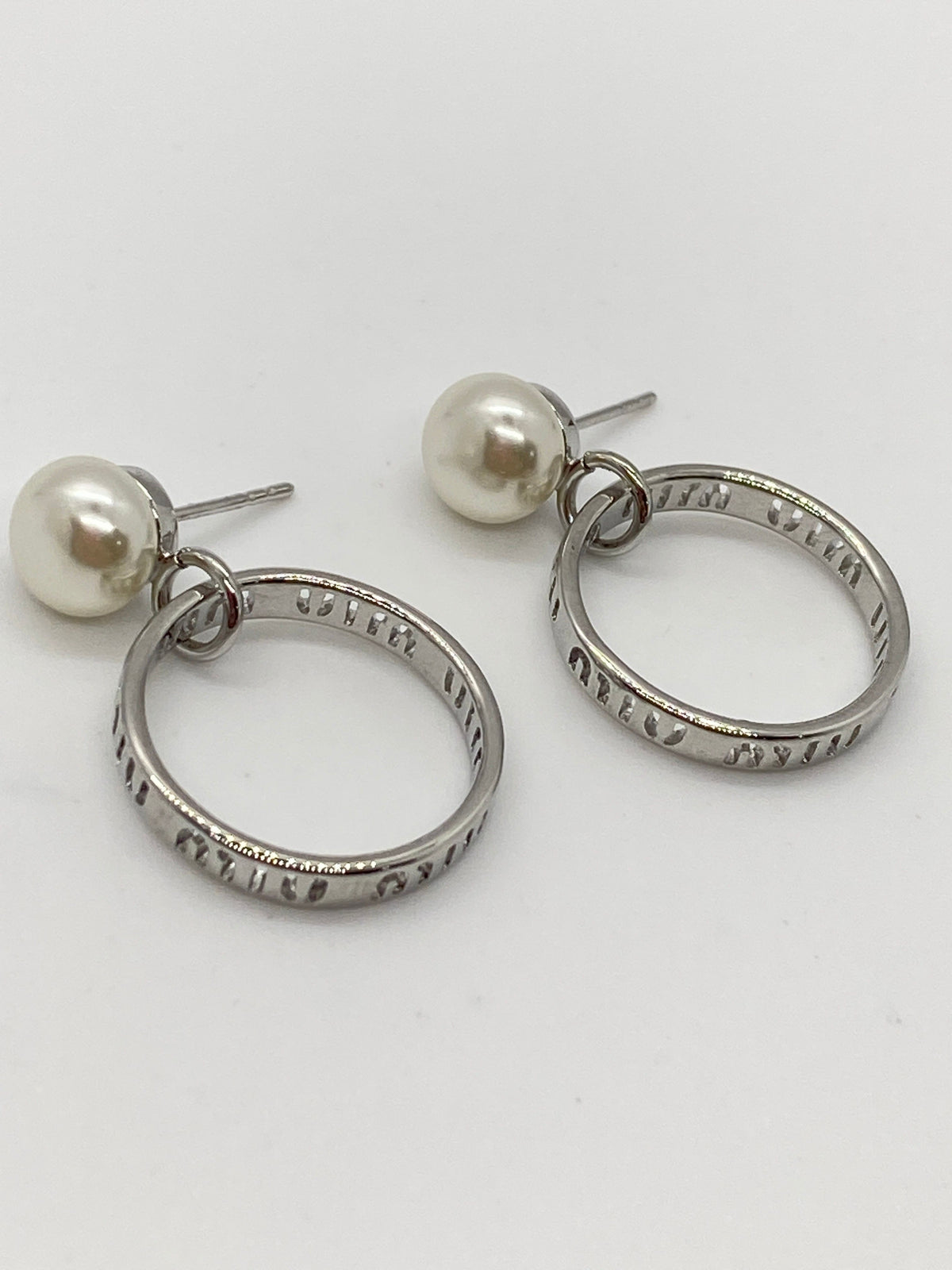 MIU MIU Silver Tone Pearl Logo Hoop Earrings - Pre-Owned — 1