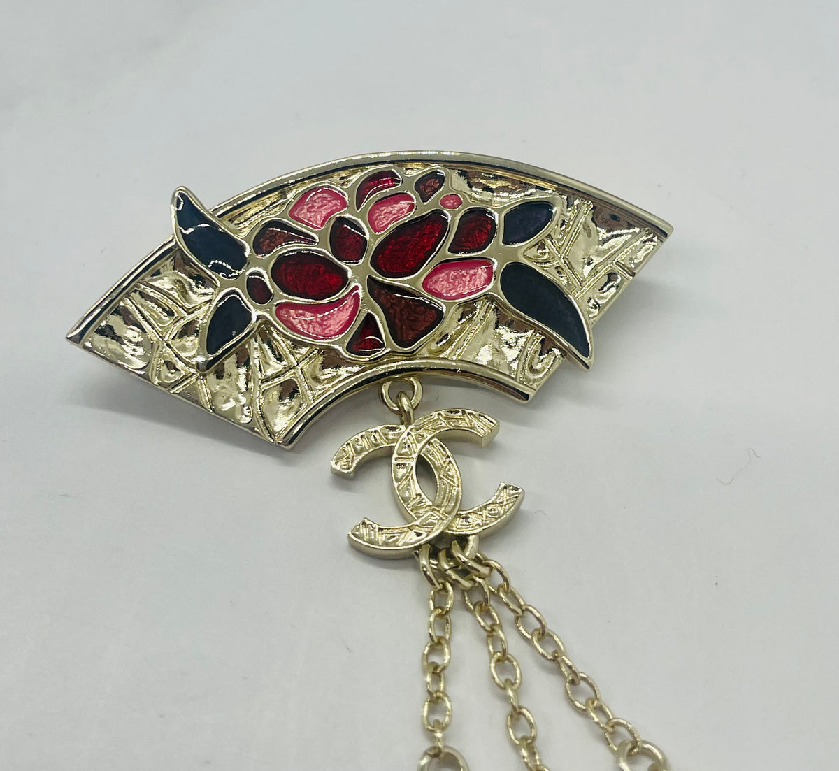 CHANEL CC Fan Brooch Pin - Pre-Owned — 7