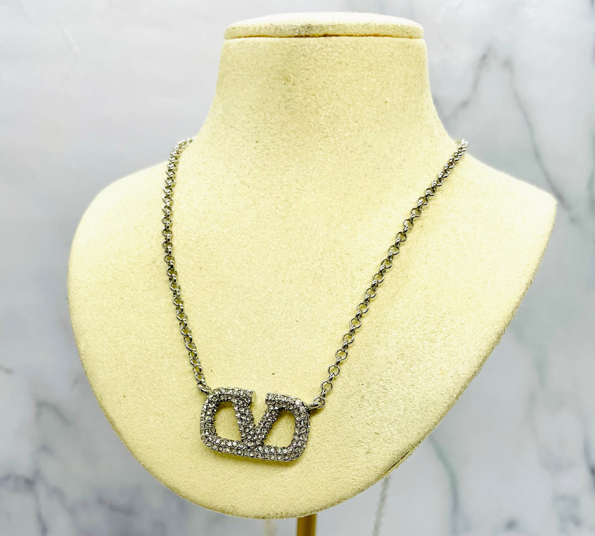 VALENTINO V Rhinestone Monogram Necklace - Pre-Owned — 4