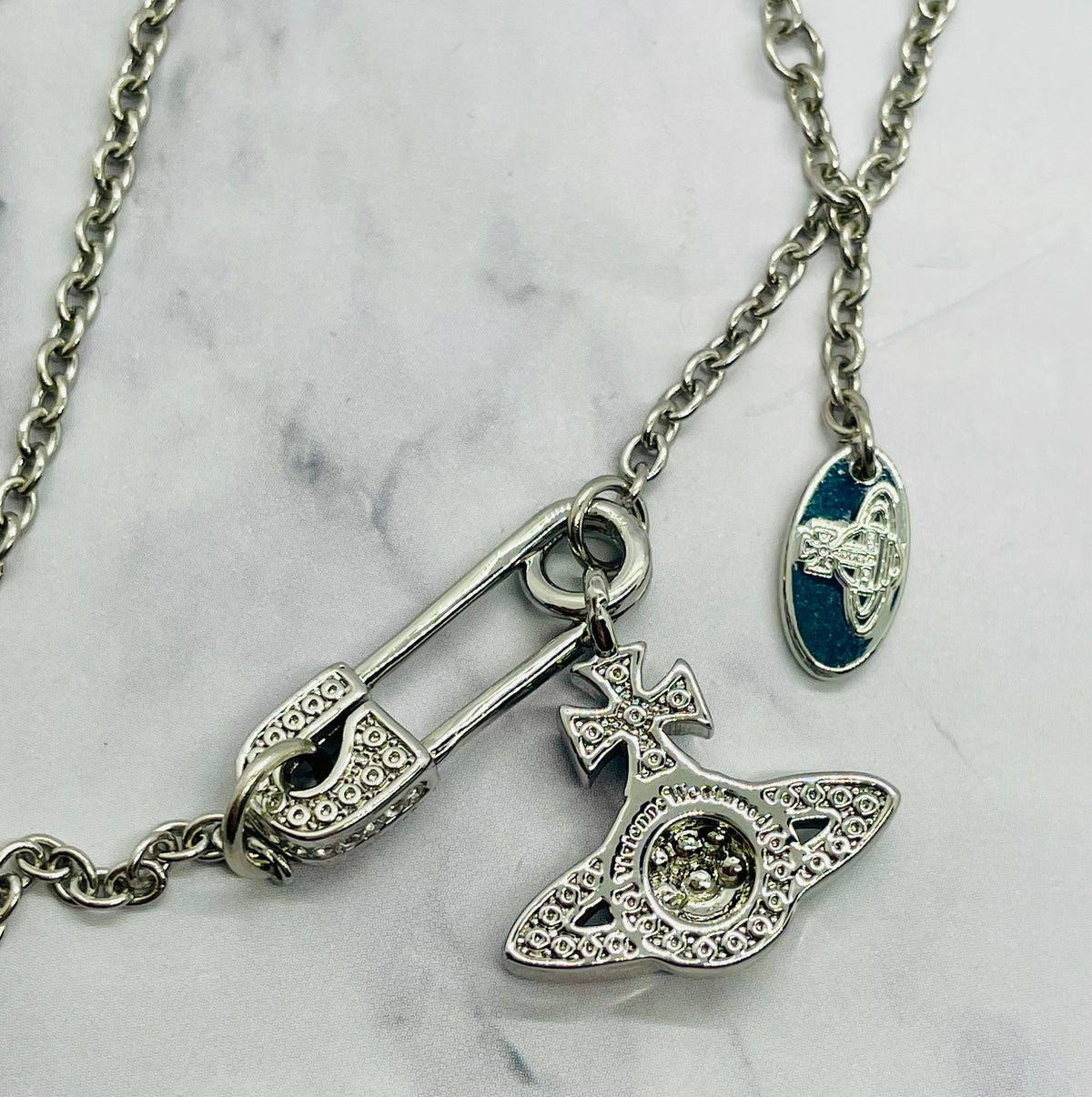 VIVIENNE WESTWOOD Rhinestone Safety Pin Orb Necklace - Pre-Owned — 5