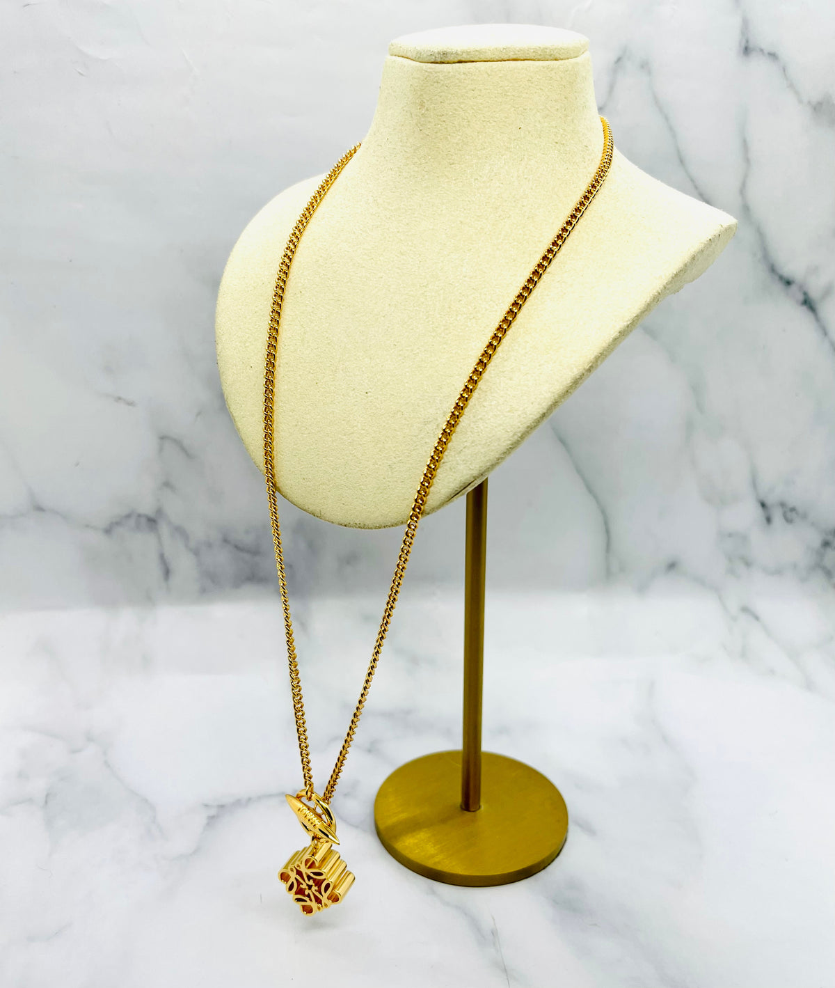 LOEWE Monogram Gold Tone Lariat Necklace - Pre-Owned — 1