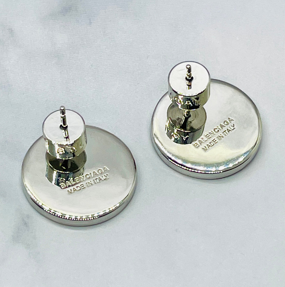 BALENCIAGA BB Enamel Black Button Earrings - Pre-Owned — 5