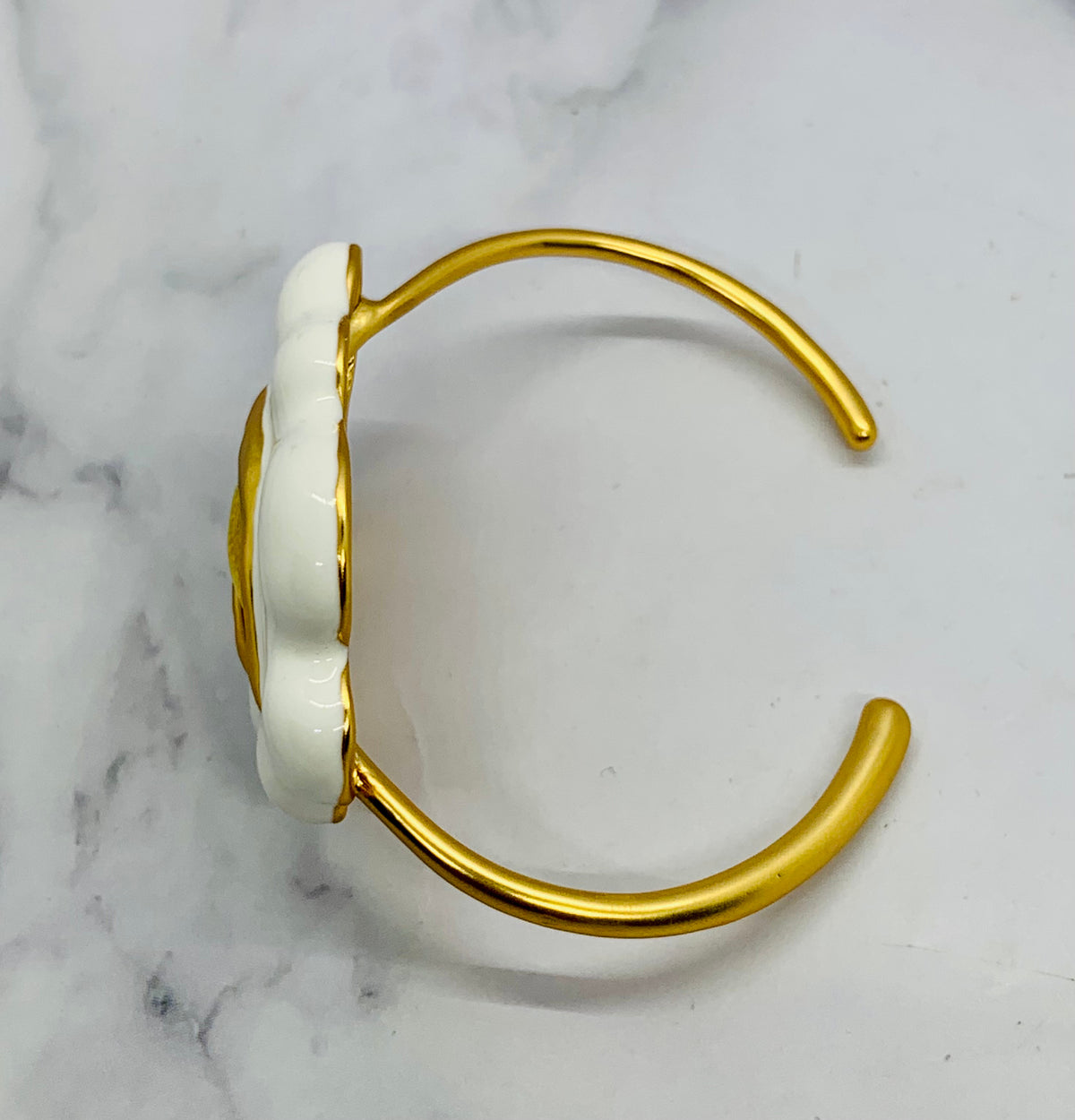 SCHIAPARELLI Cloud Eye Cuff Bracelet - Pre-Owned — 6