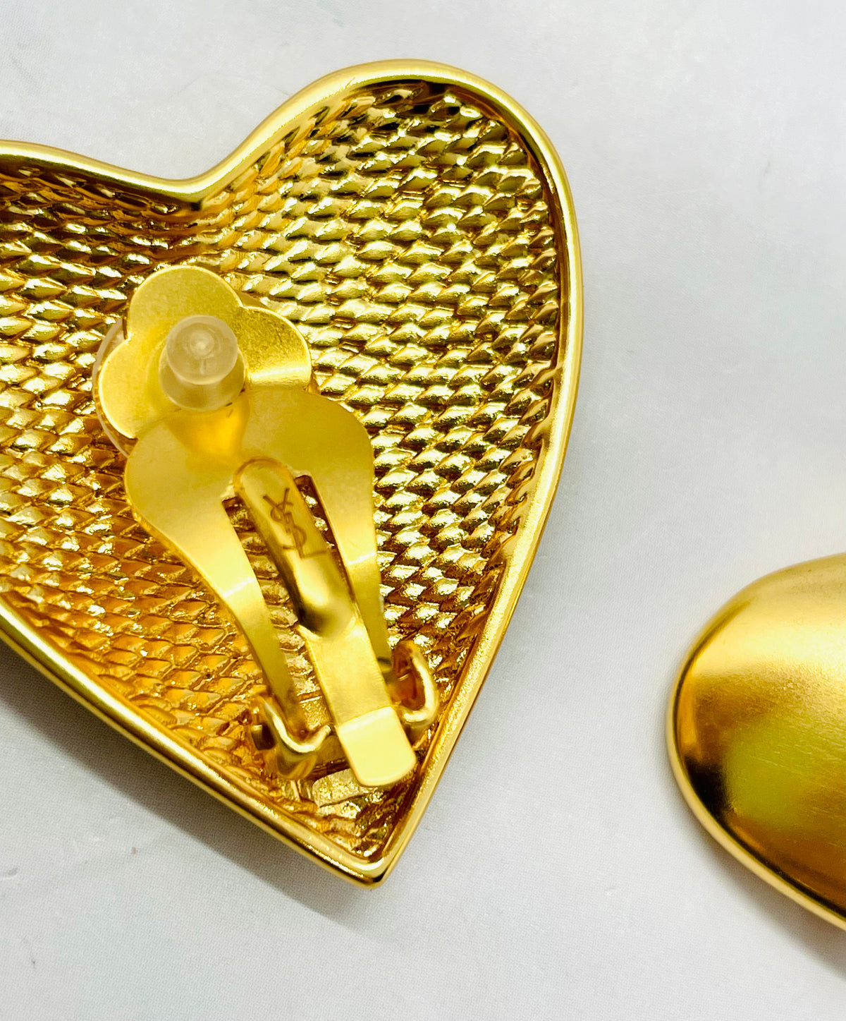 YSL YVES SAINT LAURENT Heart Clip On Earrings - Pre-Owned — 5