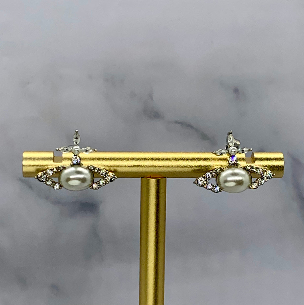 VIVIENNE WESTWOOD Orb Pearl Earrings - Pre-Owned — 4