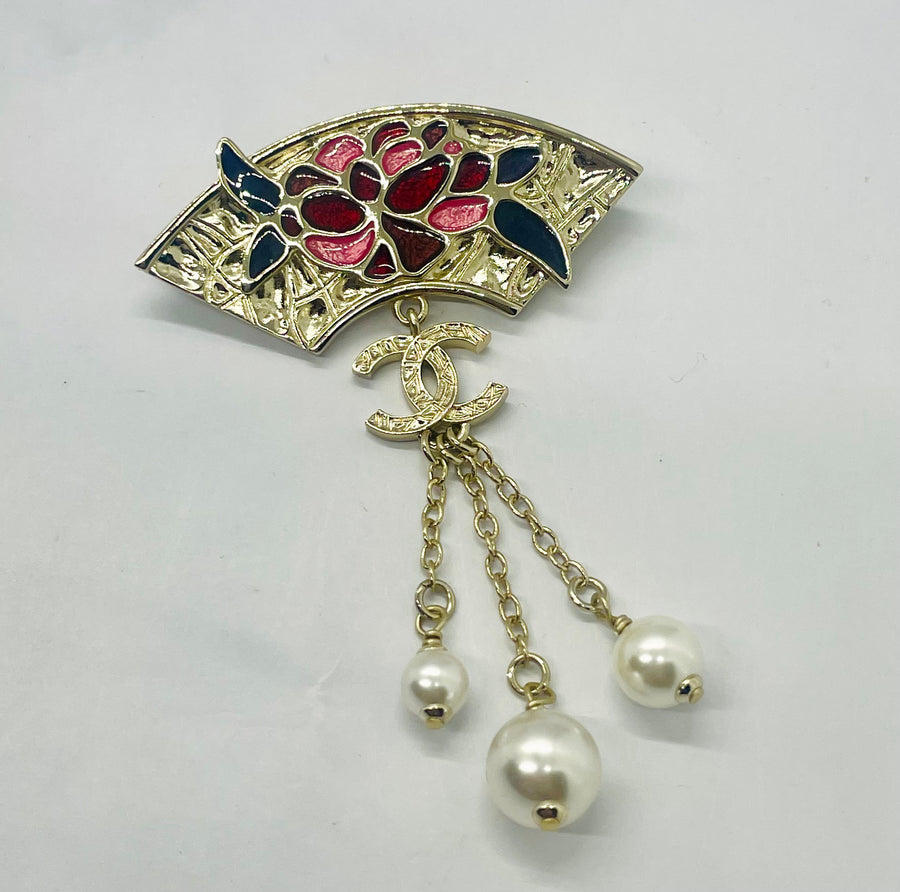 CHANEL CC Fan Brooch Pin - Pre-Owned — 1