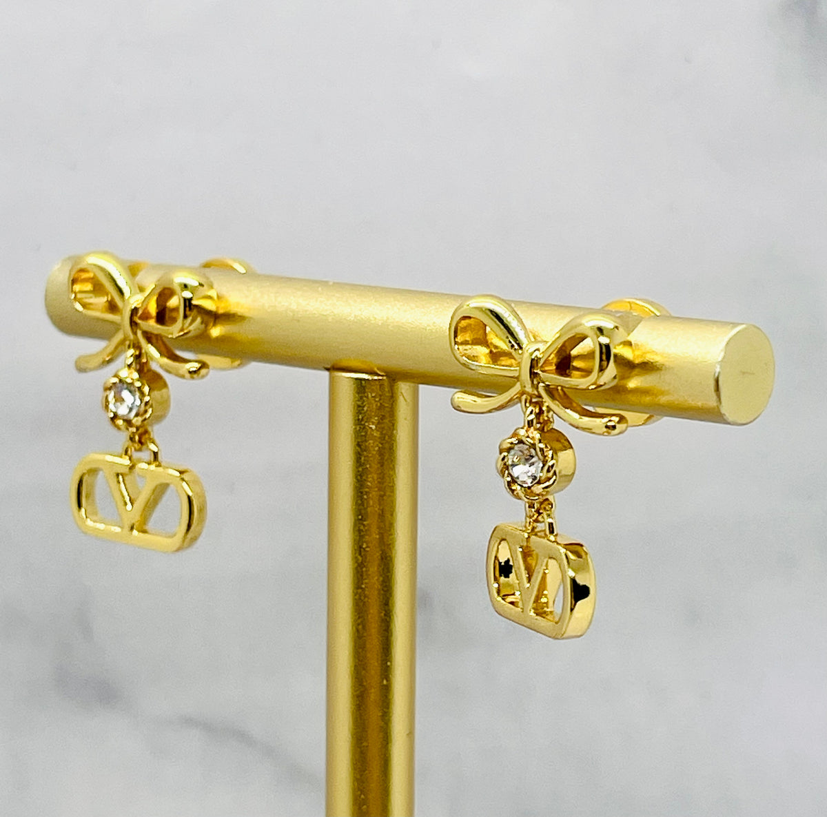 VALENTINO Bow Pendant Earrings - Pre-Owned — 5