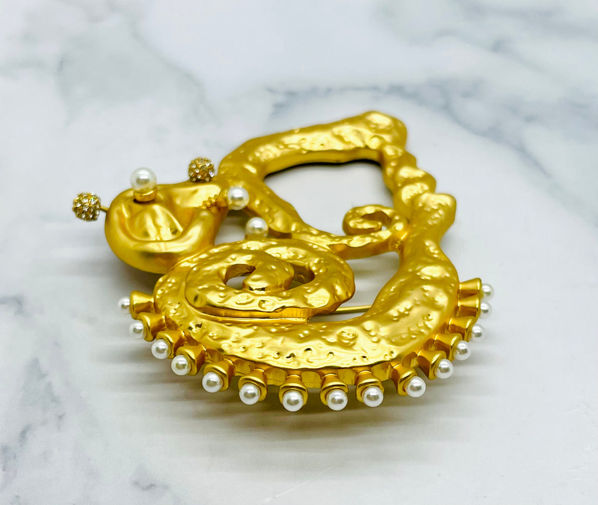 SCHIAPARELLI Cultured Pearl & Crystal Brooch Pin - Pre-Owned — 6