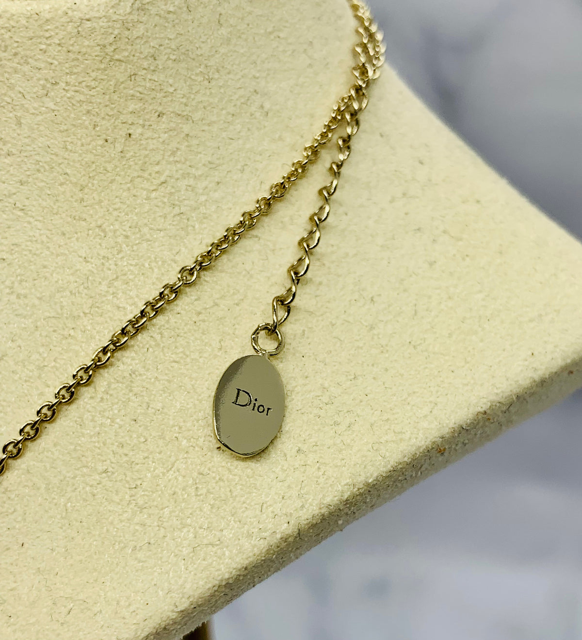 CHRISTIAN DIOR Silver Tone Cursive Nameplate Necklace - Pre-Owned — 2