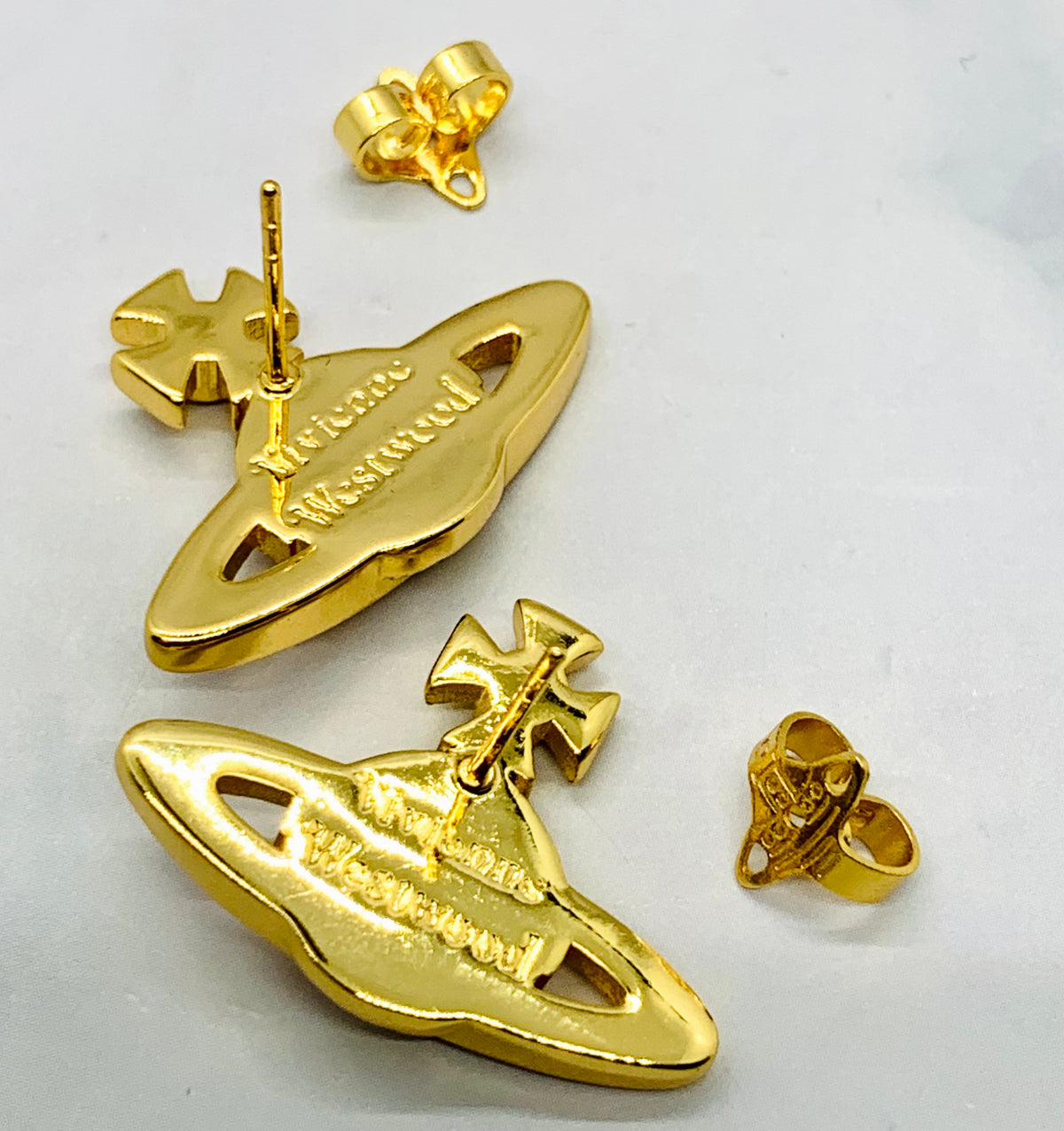 VIVIENNE WESTWOOD Orb Rhinestone Earrings - Pre owned