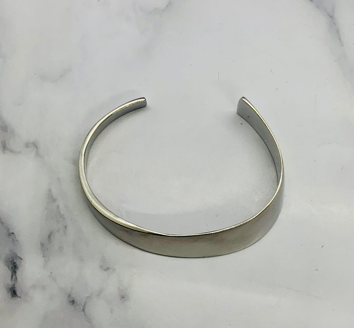 YSL YVES SAINT LAURENT Silver Tone Cuff Bracelet - Pre owned
