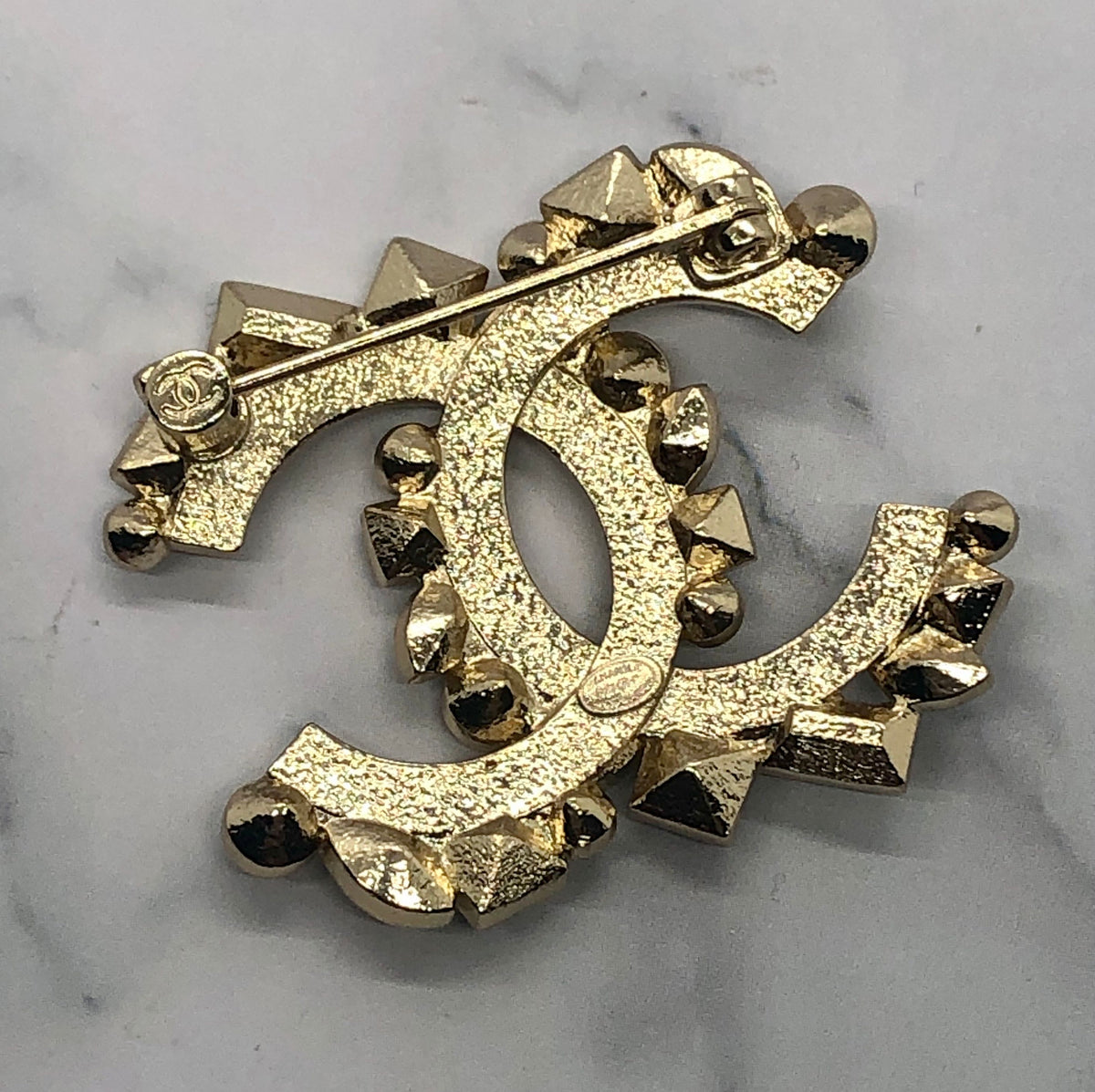 CHANEL CC Rhinestone Brooch Pin - USED