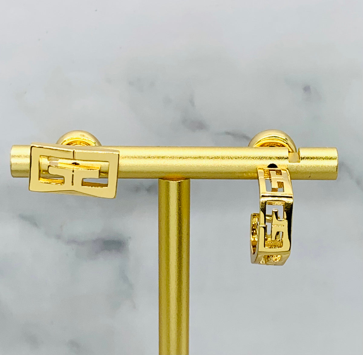 GIVENCHY Asymmetric Earrings - Pre owned