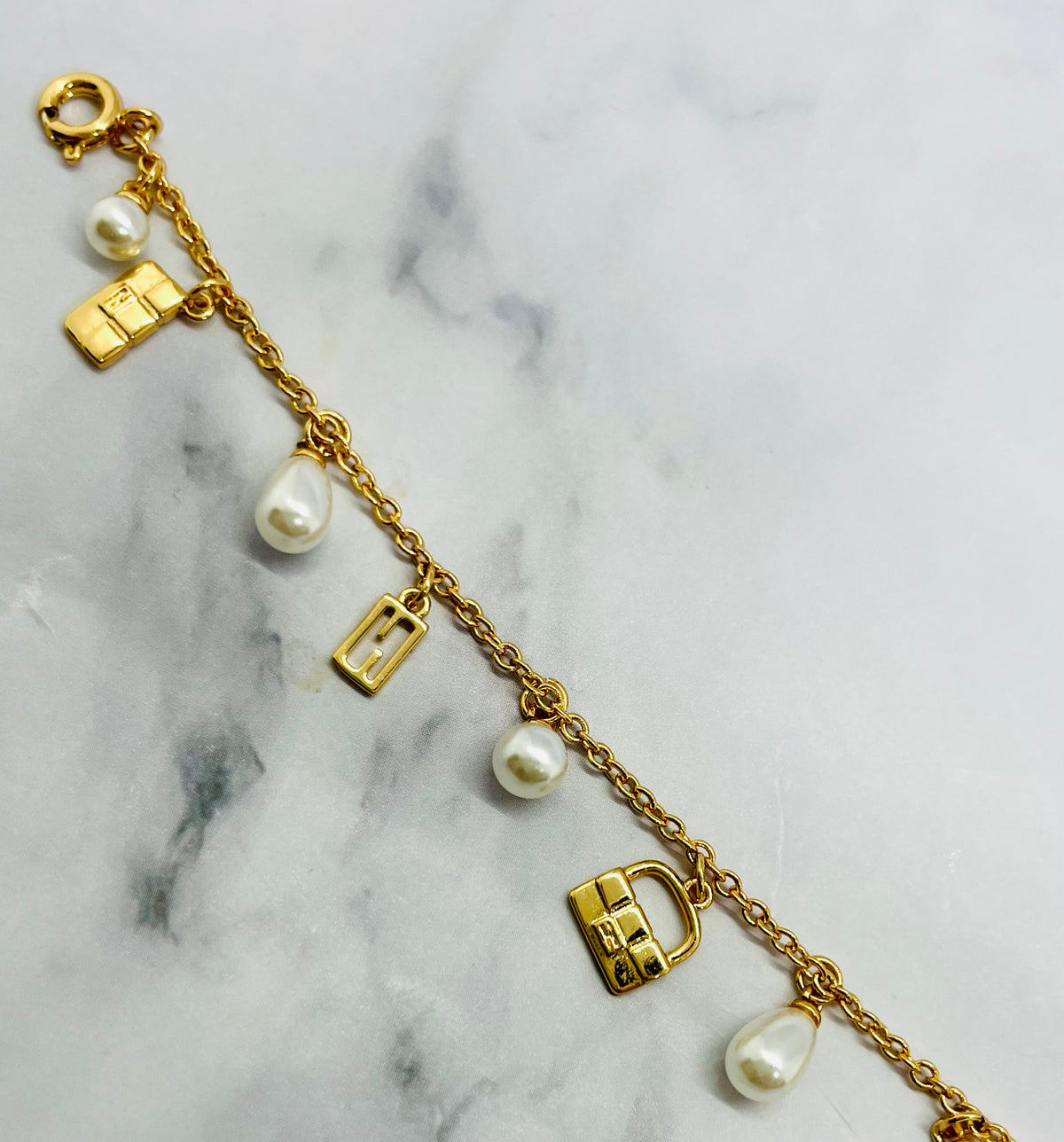 FENDI Gold Tone Pearl Baguette Bracelet - Pre owned
