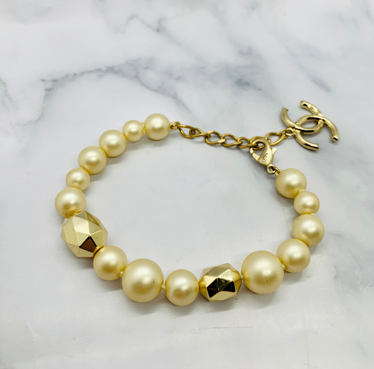 CHANEL CC Pearl Bracelet - USED