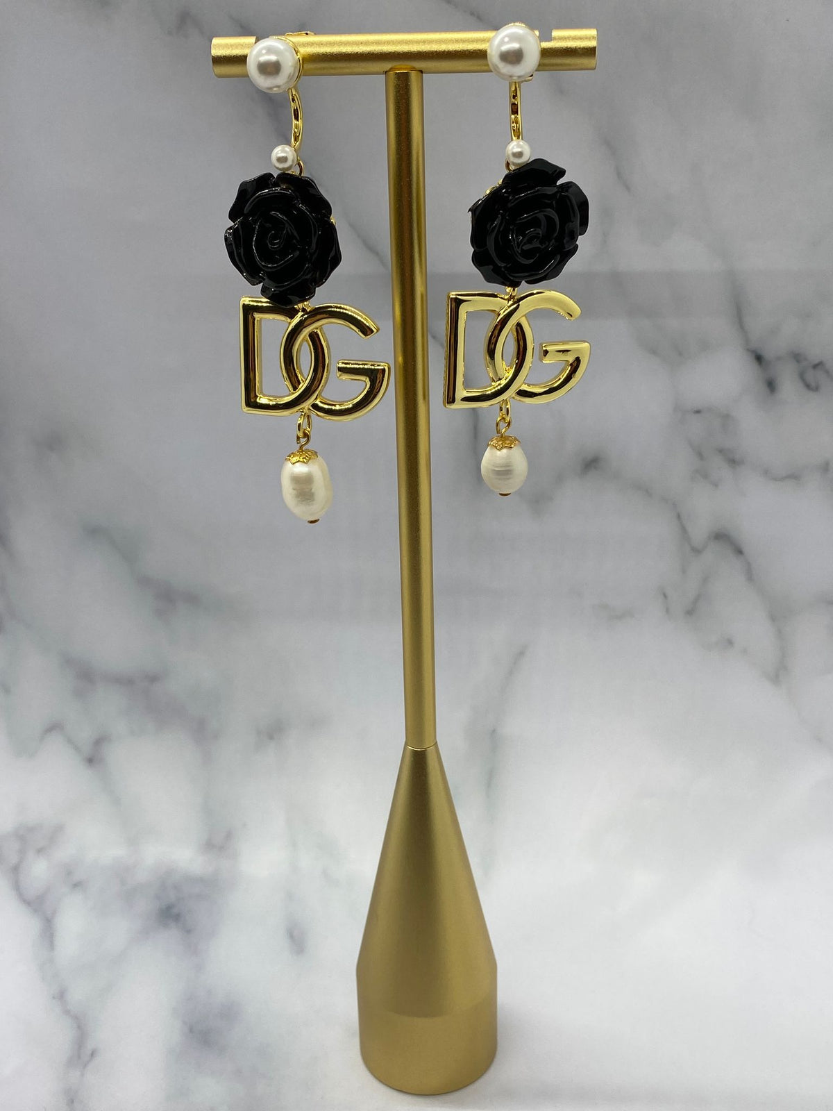 DOLCE & GABBANA  D&G Black Rose Pendant Earrings - Pre owned