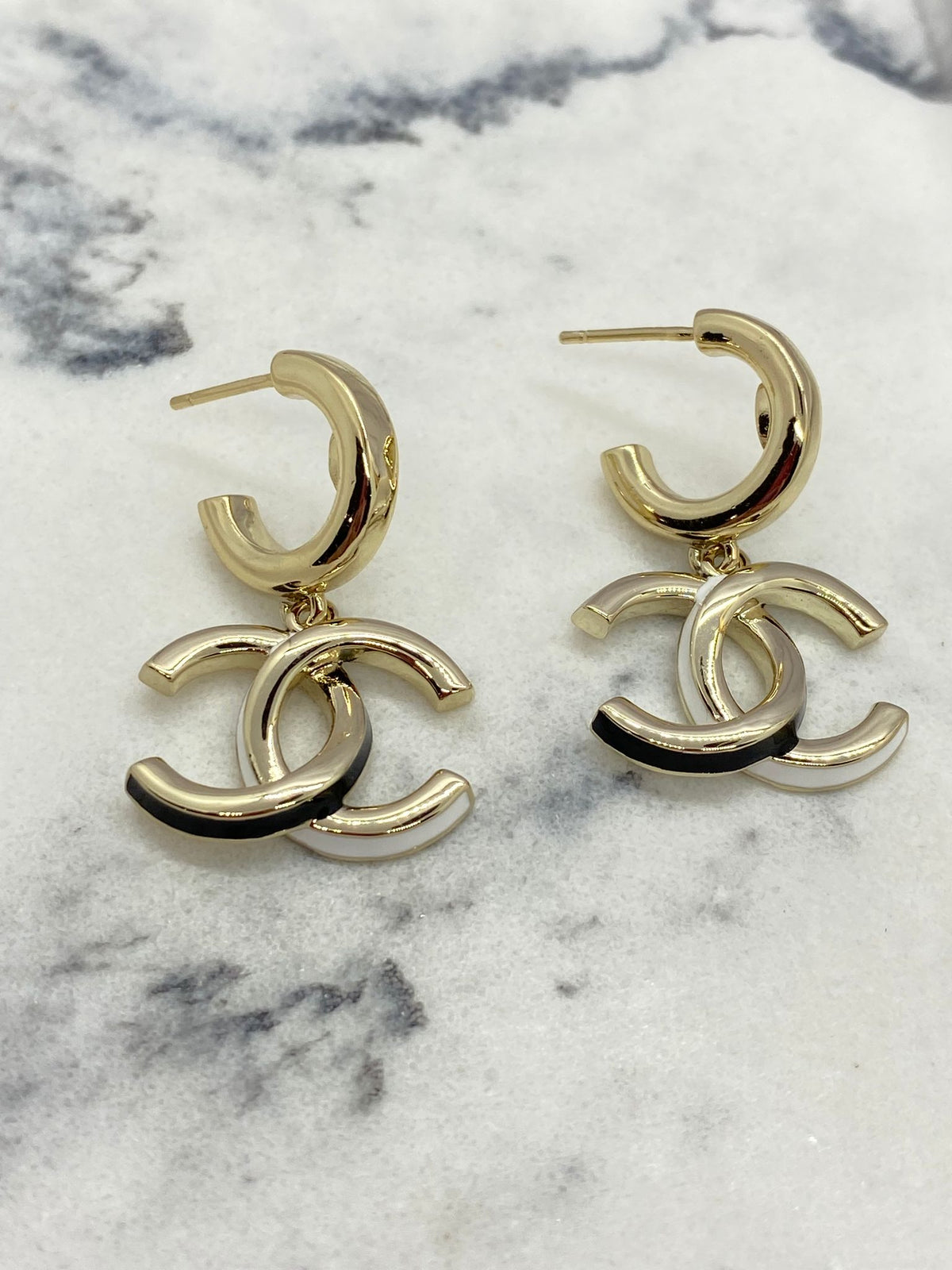 CHANEL CC Monogram Pendant Earrings - Pre owned