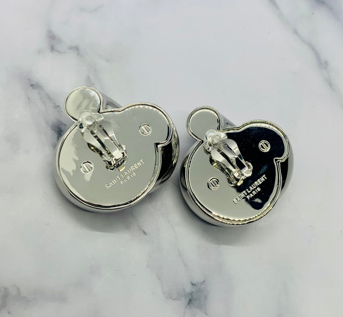 YSL YVES SAINT LAURENT Silver Knot Clip On Earrings - Pre owned