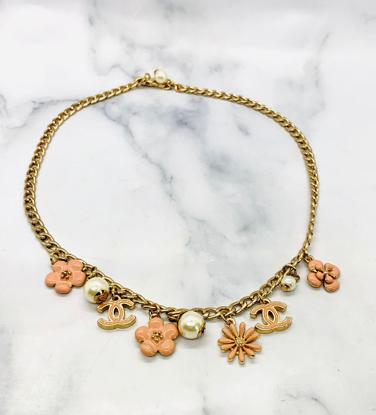 CHANEL CC 2010 Vintage Flower Necklace - USED