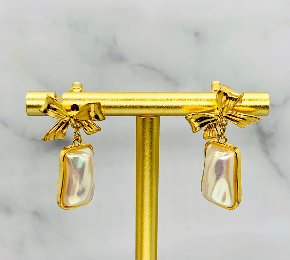 CELINE Pearl Bow Pendant Earrings - USED