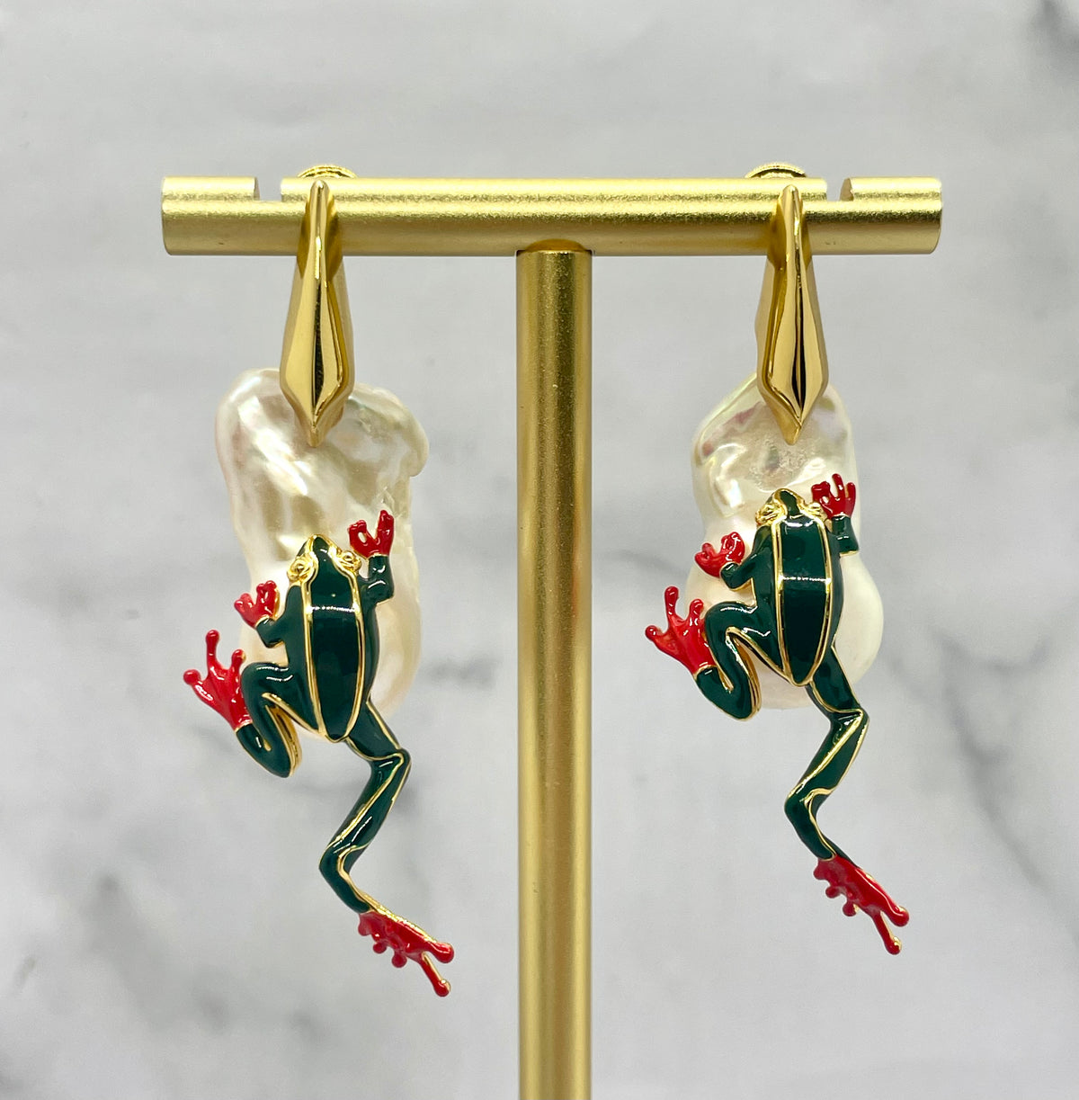 BOTTEGA VENETA Frog Water Pearl Earrings - Pre owned