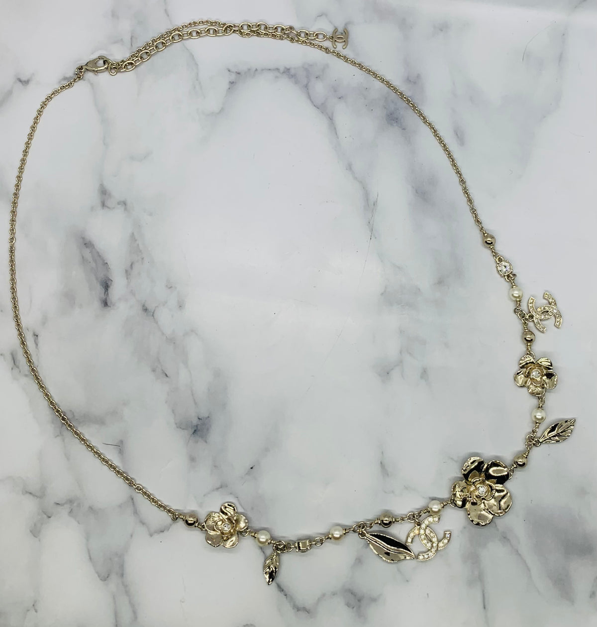 CHANEL CC Camelia Charm Necklace - Pre owned