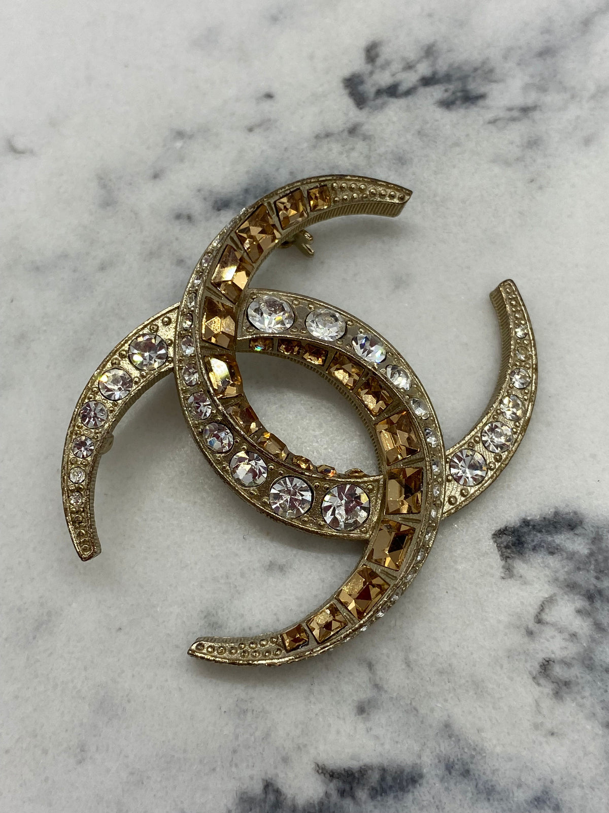 CHANEL CC Rhinestone Brooch - DAMAGED