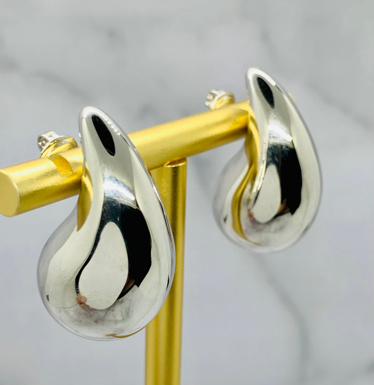 BOTTEGA VENETA Silver Tone Tear Drop Earrings - Pre owned