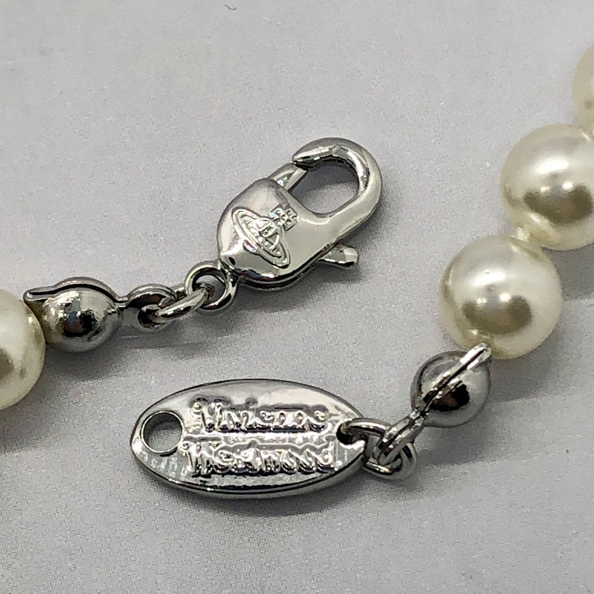 VIVIENNE WESTWOOD Pearl Orb Necklace - Pre owned