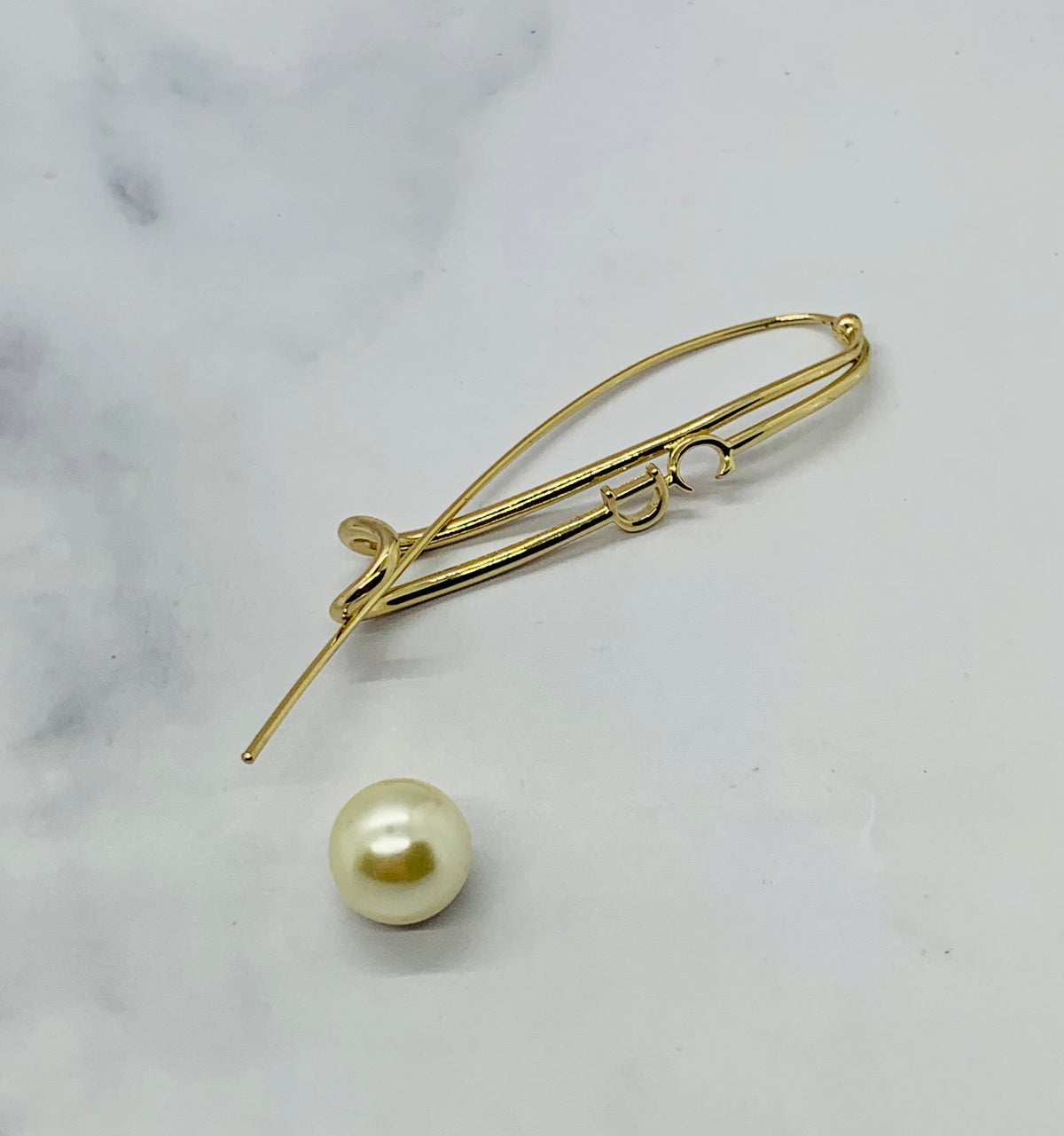 CHRISTIAN DIOR Statement SINGLE Earrings - Pre owned