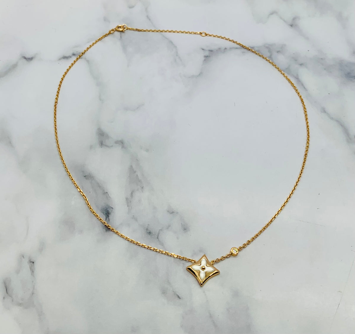 LouisVuitton Blossom Rose Gold Necklace - Pre owned