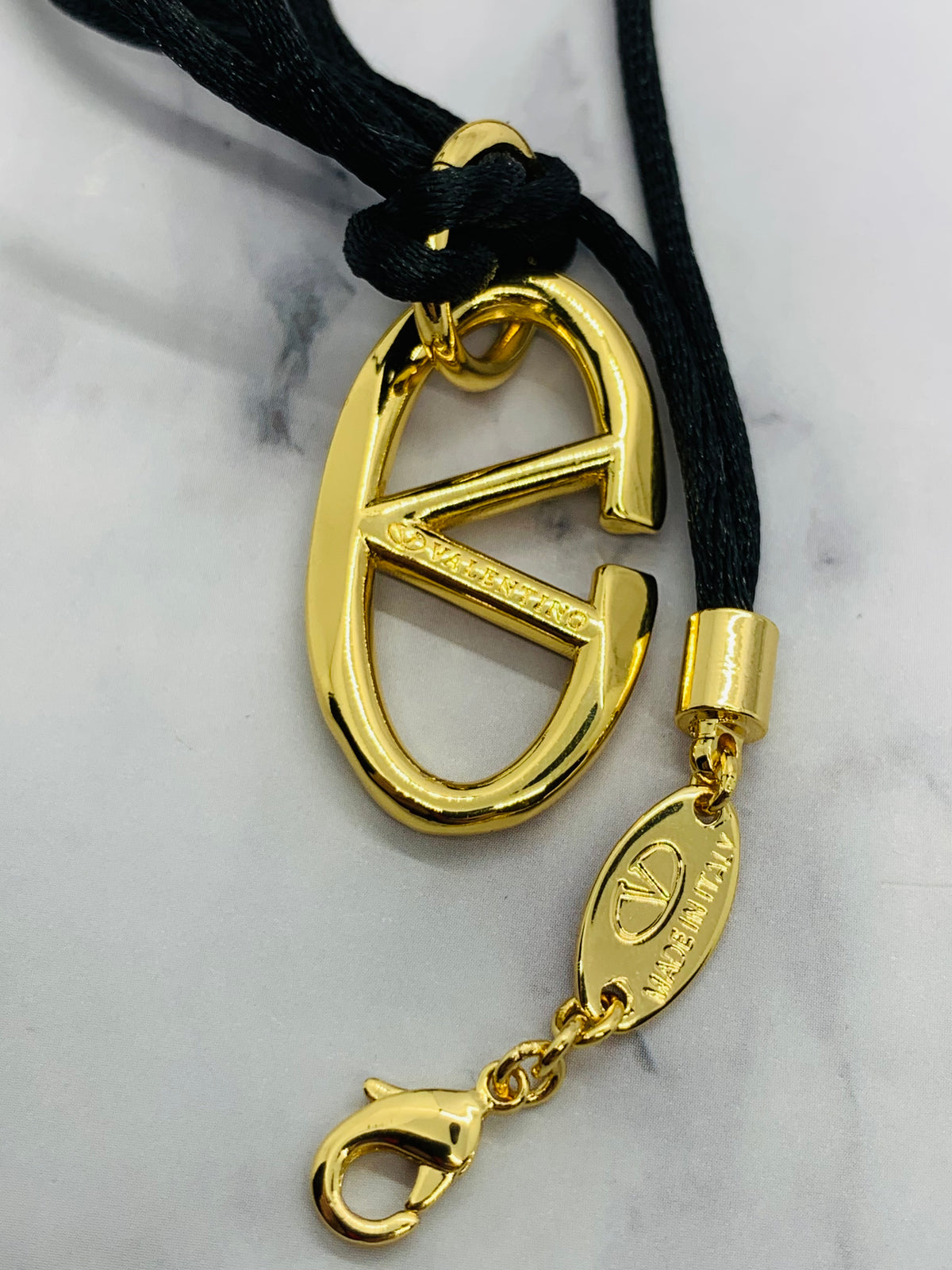 VALENTINO V Black Rope Necklace - Pre owned