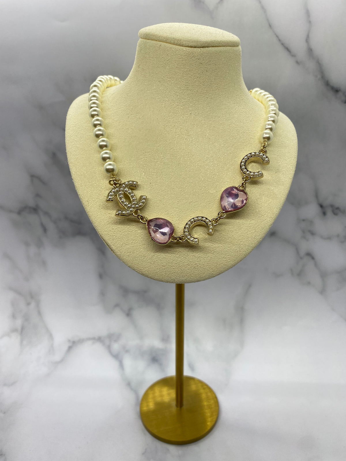 CHANEL CC I Heart Coco Pearl Necklace - USED