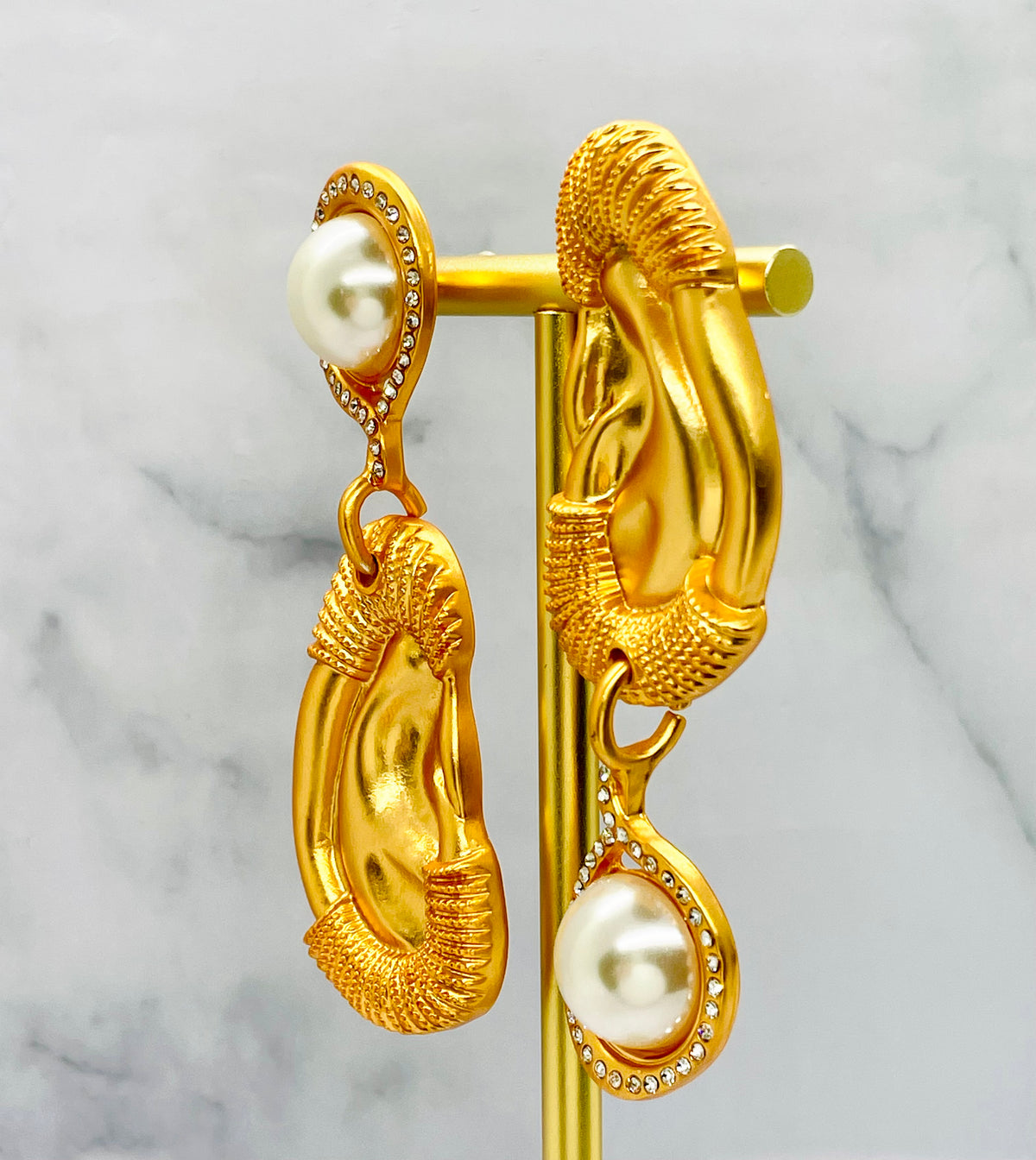 SCHIAPARELLI Rhinestone Statement Earrings - Pre owned